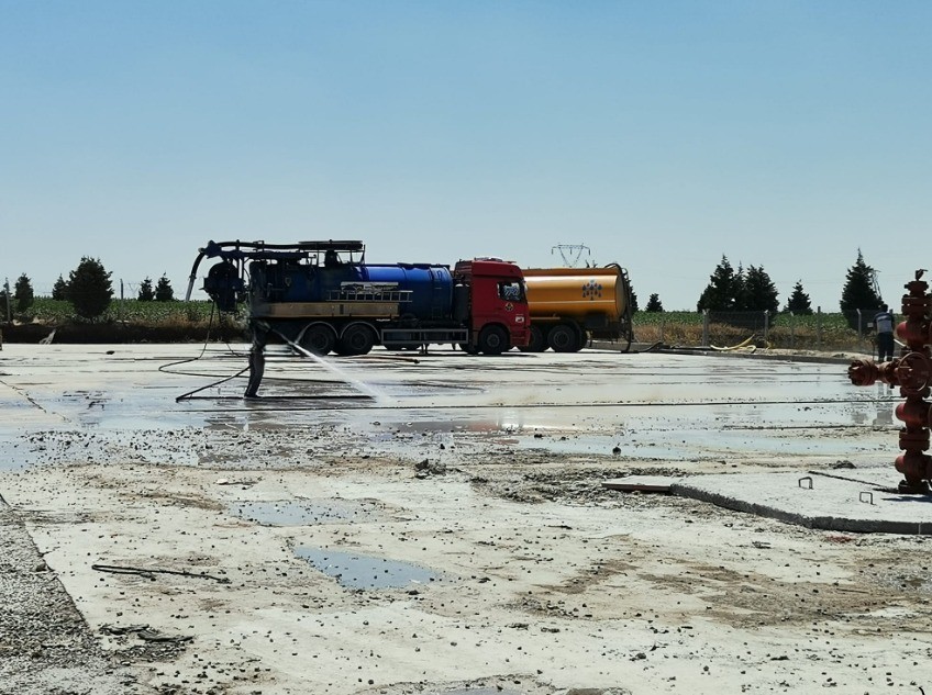 Özel Amaçlı Kombine Araçla Saha Yıkama Hizmeti